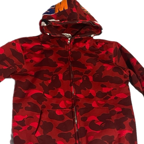 a bathing ape zip up hoodie red